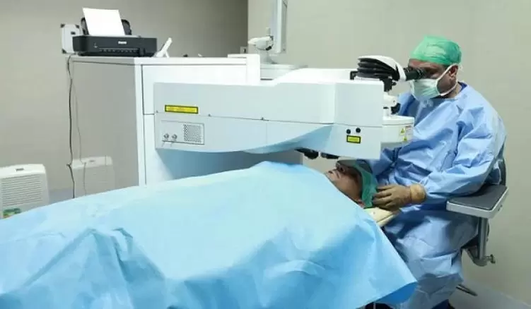 Correção a laser para melhorar a acuidade visual